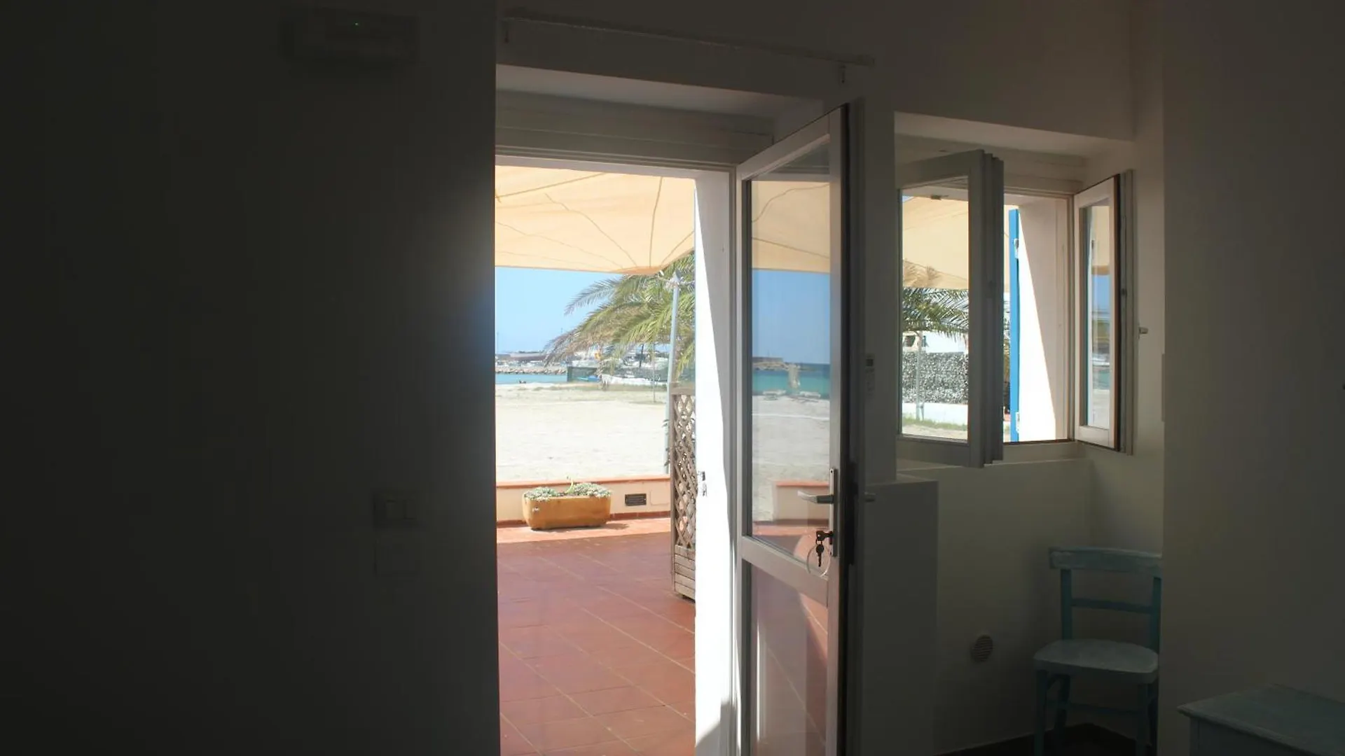 Vel Mari - Rooms On The Beach Alghero Włochy