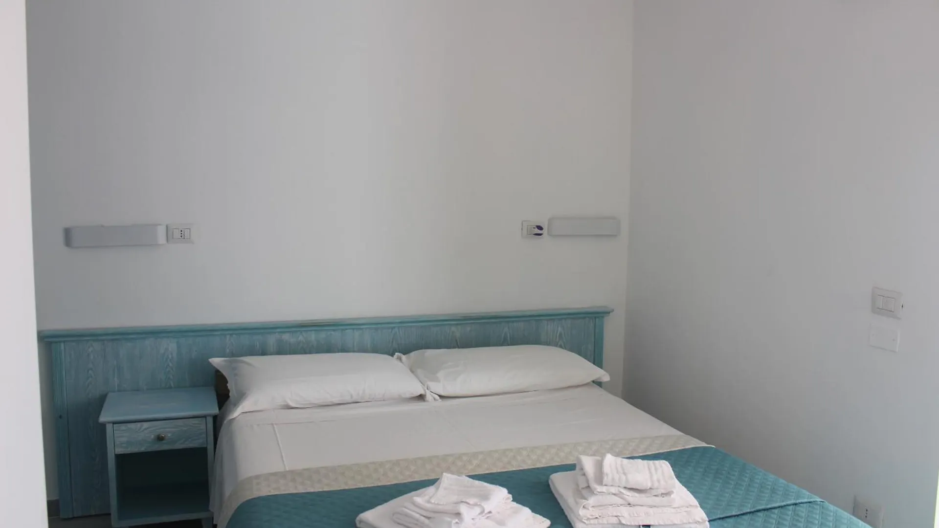 Hotel Vel Mari - Rooms On The Beach Alghero