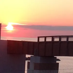 https://bb-pontemare.riccione-hotels.org