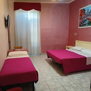https://hotel-principe-amedeo.it-romehotels.com