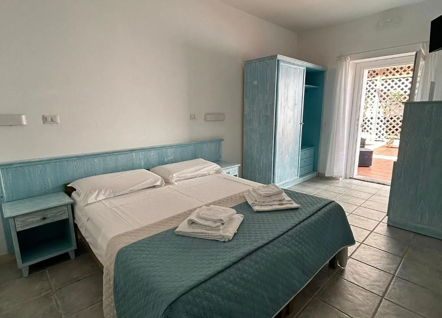 Hotel Vel Mari - Rooms On The Beach Alghero Italy